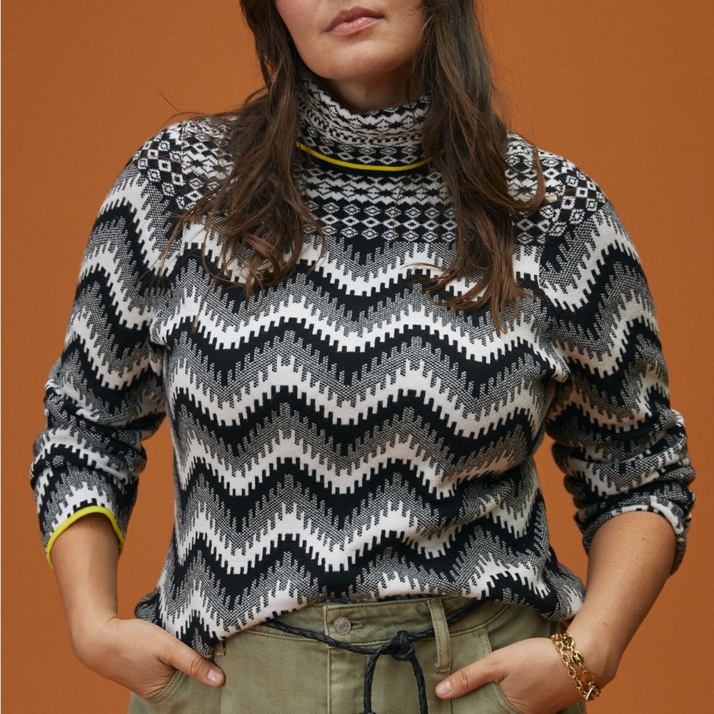 Patterned Black and White Sweater